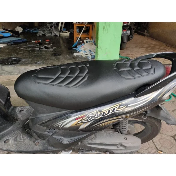 SARUNG / KULIT /COVER JOK MOTOR Motif N-MORE & Mentul SARANG TAWON