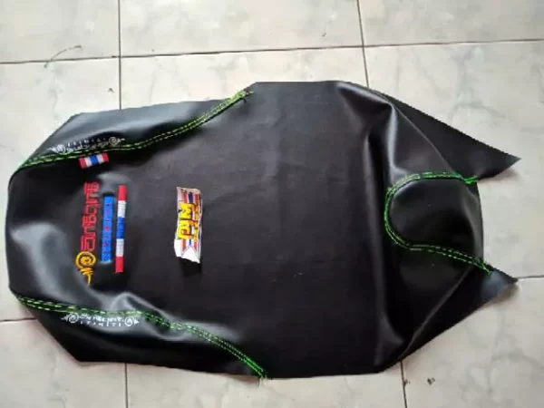 Cover Jok Motor Murah Itiriti Motif Merah
