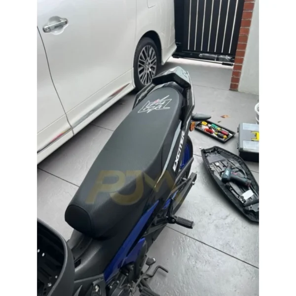 Kulit Jok ESR Carbon Vario Beat Pcx Aerox Jupiter