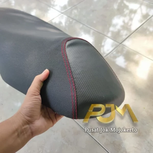 id-11134207-7qukz-ljlxw1oc1frvee Sarung Jok Polosan Langsung Pasang Pakai Karet Tanpa Staples